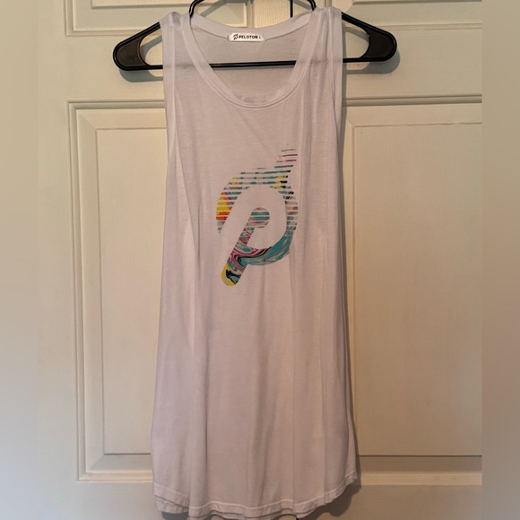 Peloton tank - Picture 1 of 3